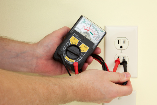 Testing an outlet