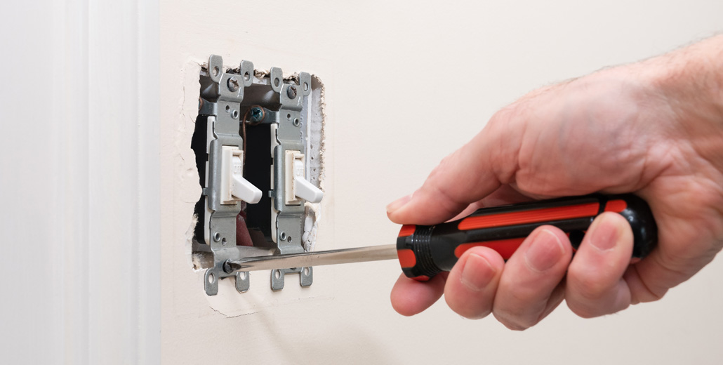 Safely Wiring a Light Switch: Red and Black